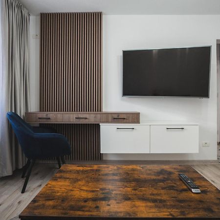Apartament Iulia Si Alex Curtea de Argeş Exterior foto